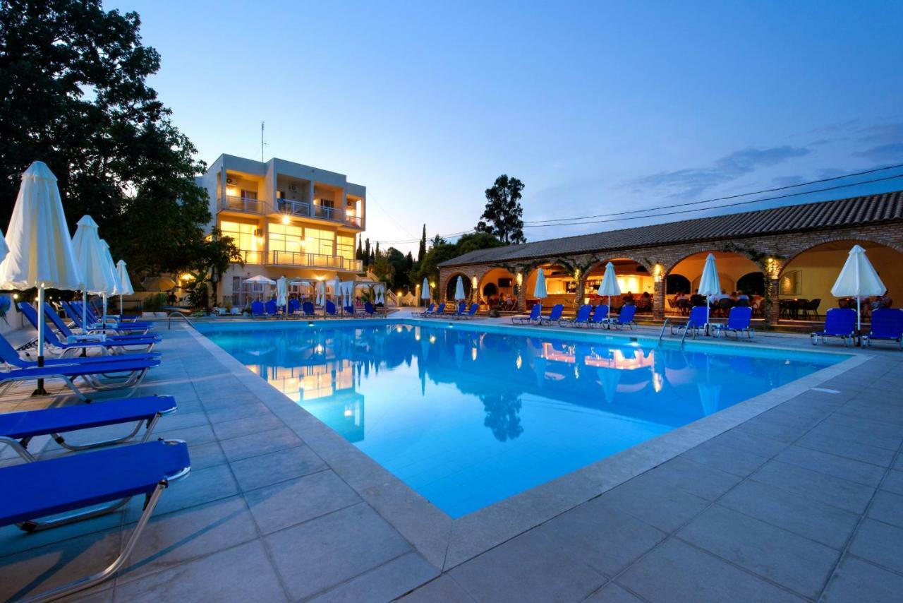 Amalia Hotel - Adults Only Dassia  Extérieur photo