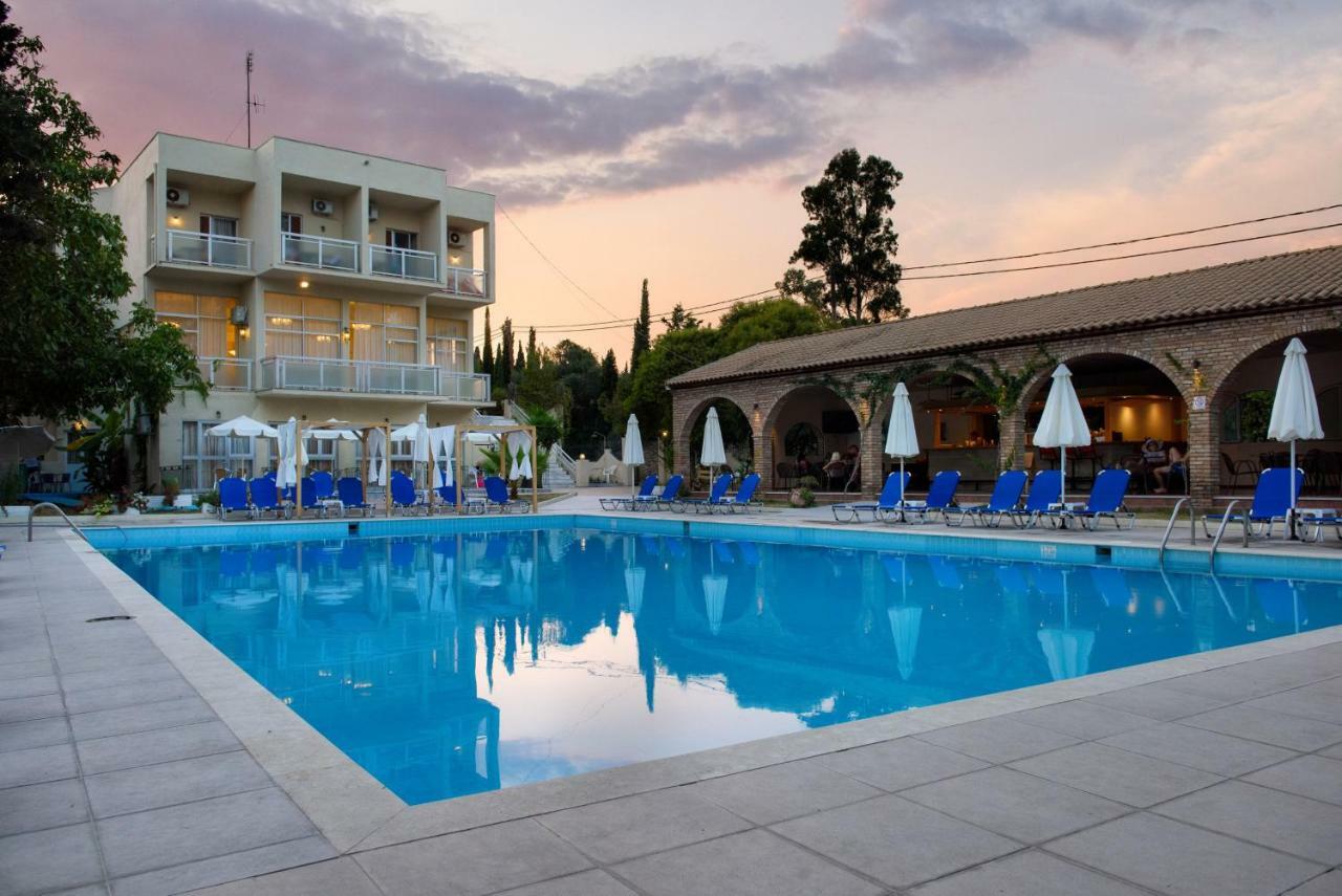 Amalia Hotel - Adults Only Dassia  Extérieur photo