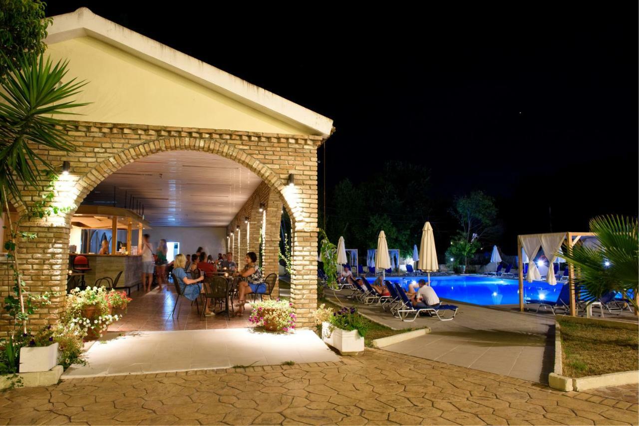Amalia Hotel - Adults Only Dassia  Extérieur photo